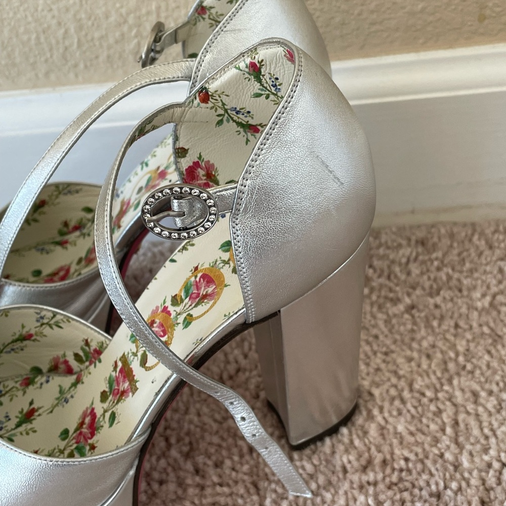 Gucci Platforms - Picture 4 of 8